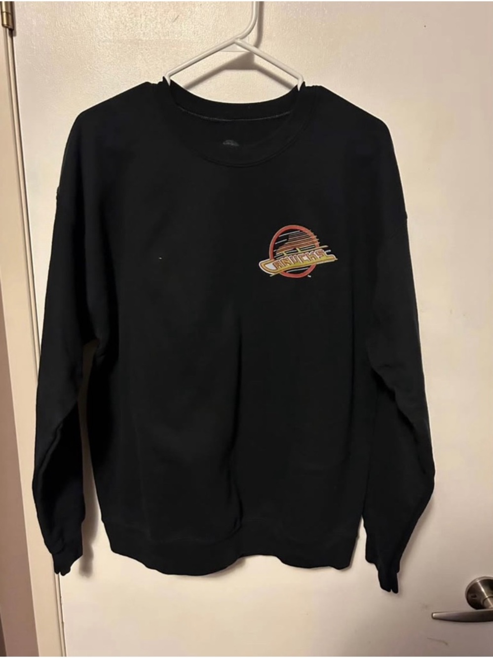 Men's Black Vancouver Canucks Crewneck Sweatshirt